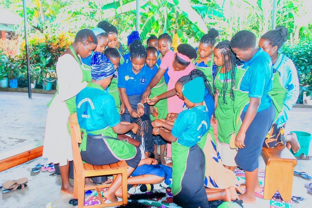 Collaborative Practical Learning
